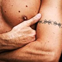 Будущее узнать по родинке